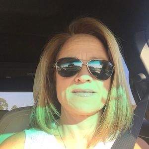 Meet your Posher, Kara